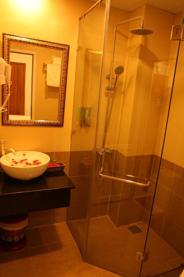 Dalat Luxury Hotel Екстер'єр фото