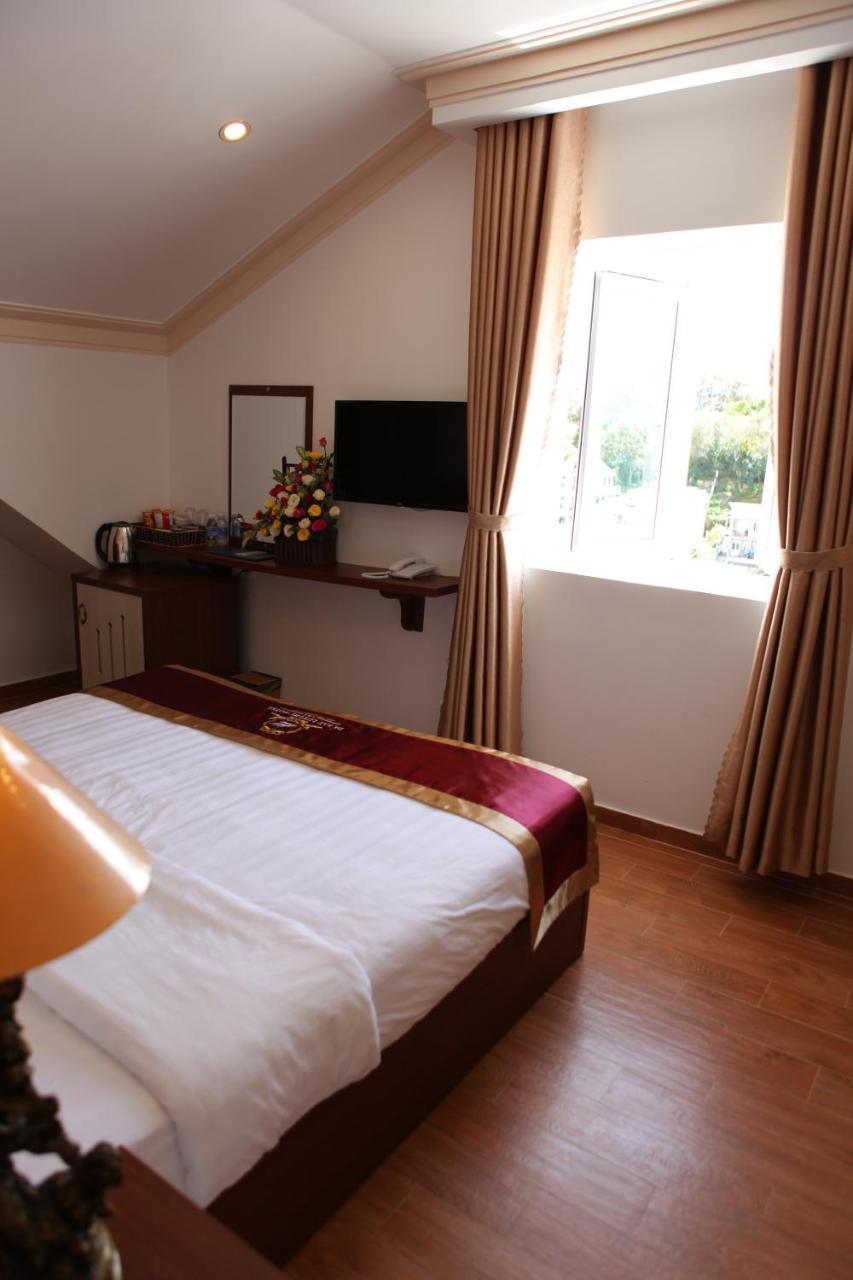Dalat Luxury Hotel Екстер'єр фото